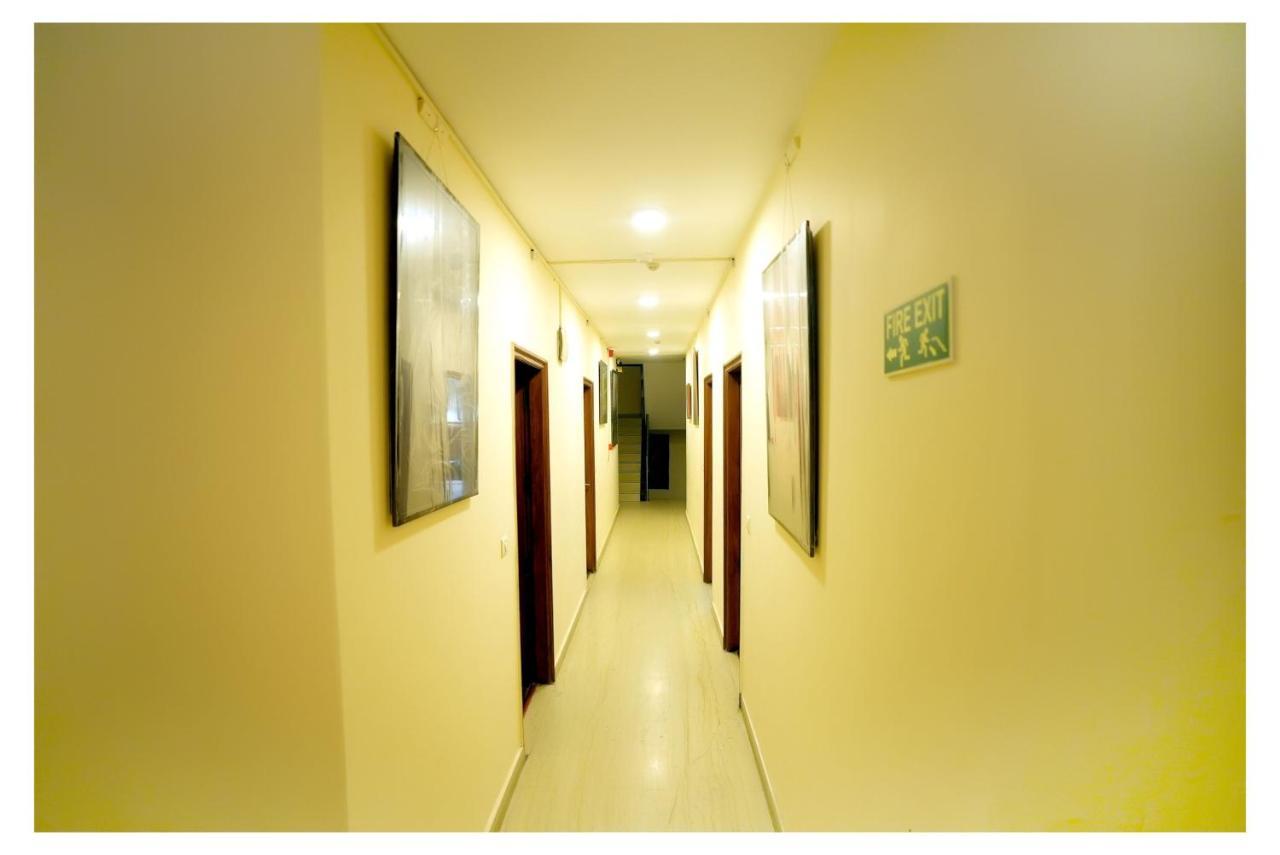 Hotel Oscar - Hauz Khas New Delhi Nova Deli Exterior foto