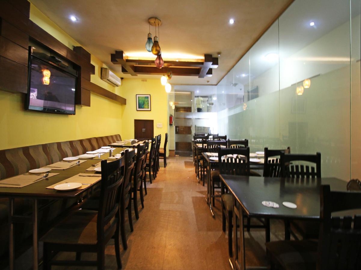 Hotel Oscar - Hauz Khas New Delhi Nova Deli Exterior foto