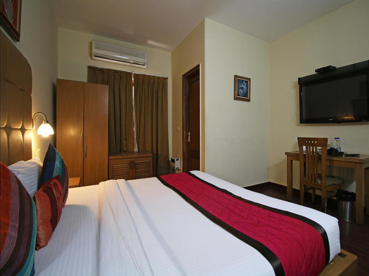 Hotel Oscar - Hauz Khas New Delhi Nova Deli Exterior foto